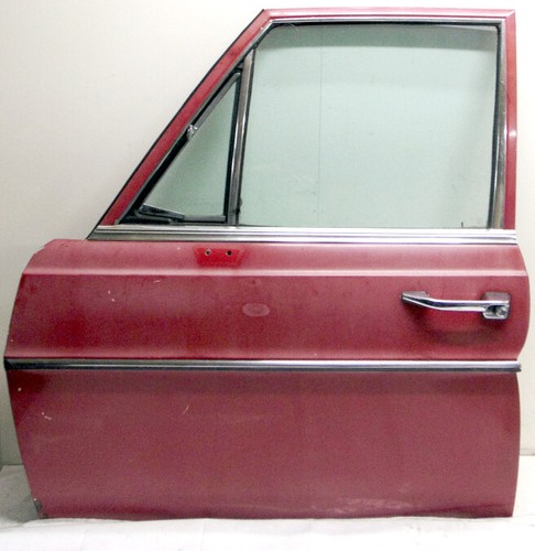 Mercedes benz w114 w115 - w115, tür